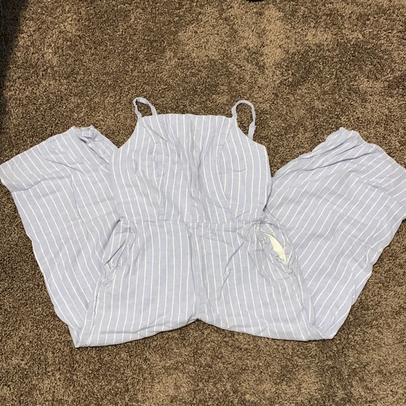 Purple and White-Striped Jumpsuit with Pockets - Picture 2 of 2